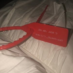 Off white zip tie